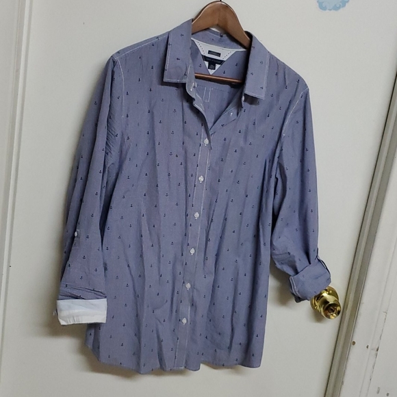 Tommy Hilfiger Tops - Tommy Hilfiger dress shirt
